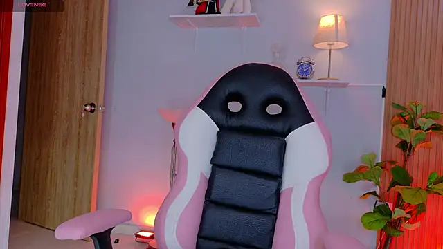 Snapshot of Chris_parker27 chatting on 02/03/26, 11:37 Chris parker27 online show from 02/03/26, 11:37