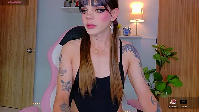 Snapshot of Chris_parker27 chatting on 01/07/26, 12:32 Chris parker27 online show from 01/07/26, 12:32