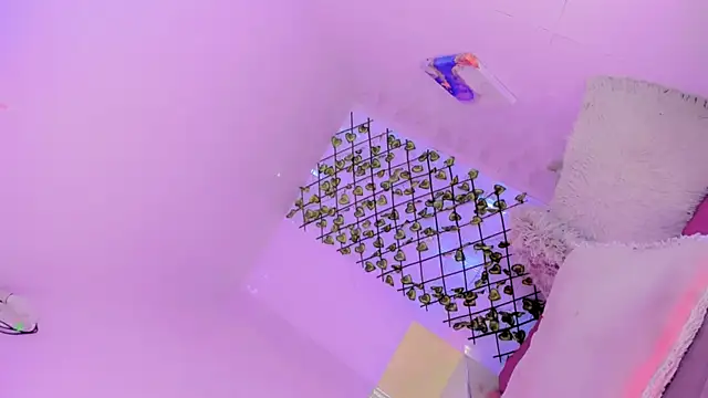 gilbanys 22 online show from 03/03/25, 06:31