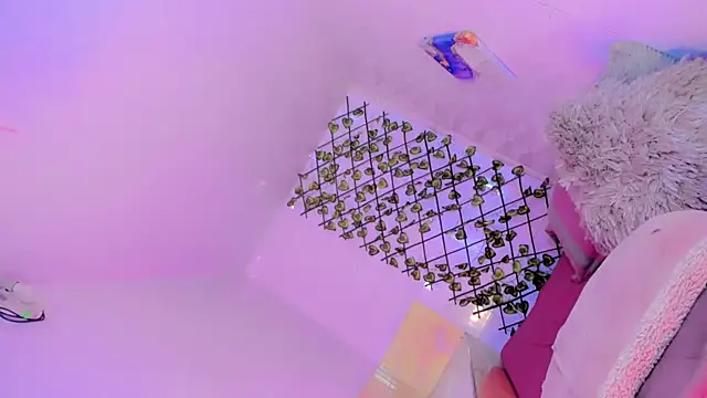 gilbanys 22 online show from 03/22/25, 06:58