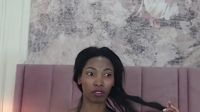 SabrinaDevill online show from 11/27/25, 01:00