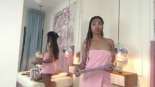 Snapshot of SabrinaDevill chatting on 03/02/26, 01:29 SabrinaDevill online show from 03/02/26, 01:29