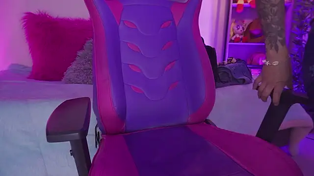 madelyn rose  online show from 02/05/26, 01:56