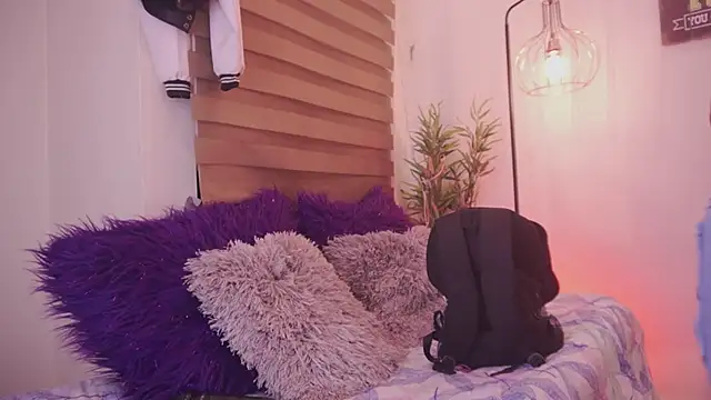 madelyn rose  online show from 01/10/26, 01:56