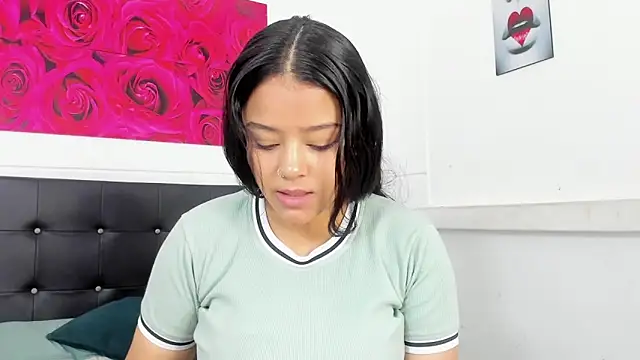 Tiffanny Rose  online show from 12/28/24, 12:56