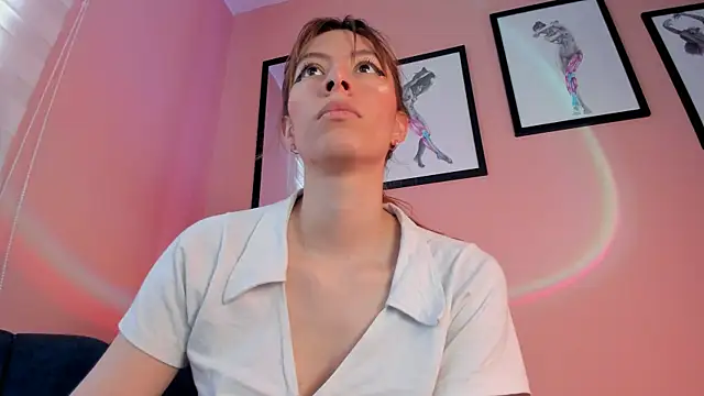 Snapshot of SensualJane2 chatting on 09/13/25, 09:48 SensualJane2 online show from 09/13/25, 09:48