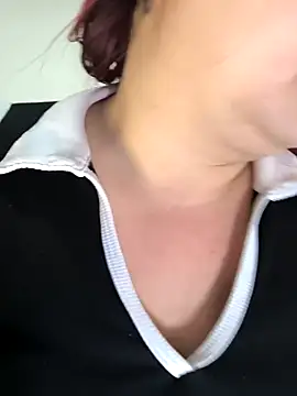 samanthakiss192 online show from 11/04/25, 06:01