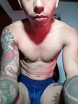 Snapshot of chero_95 chatting on 10/31/25, 12:46 chero 95 online show from 10/31/25, 12:46