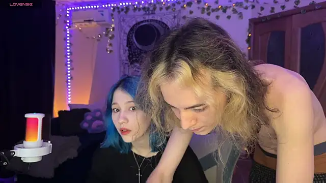 Snapshot of Traharaa chatting on 02/28/25, 03:59 Traharaa online show from 02/28/25, 03:59