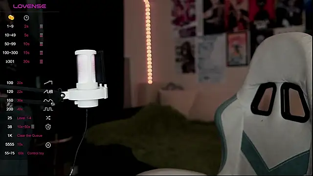 Snapshot of Traharaa chatting on 02/17/26, 03:09 Traharaa online show from 02/17/26, 03:09