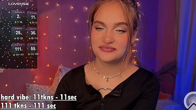 CarolineLovers online show from 03/15/25, 02:14