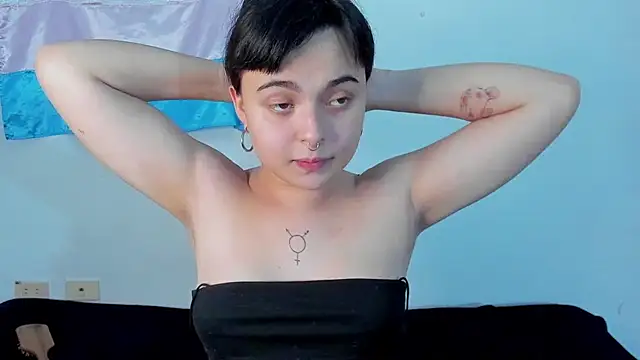 elizabethtaylorxxx online show from 11/28/25, 02:12