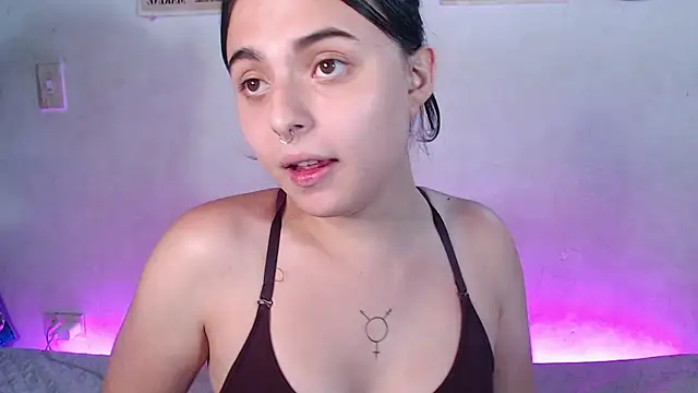 elizabethtaylorxxx online show from 02/24/25, 01:24