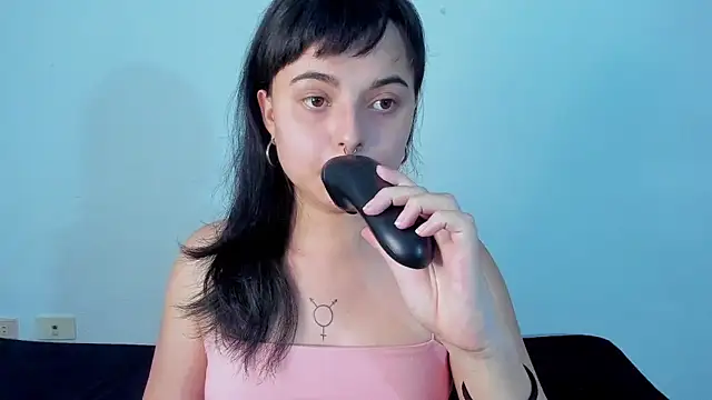 elizabethtaylorxxx online show from 11/09/25, 01:31