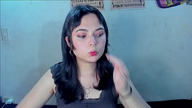 elizabethtaylorxxx online show from 10/26/25, 12:33