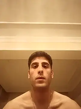 Snapshot of arenn1997 chatting on 11/01/25, 10:03 arenn1997 online show from 11/01/25, 10:03