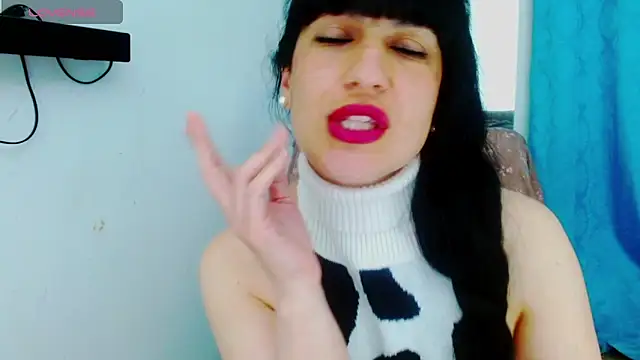 cristina connor online show from 09/22/25, 01:33