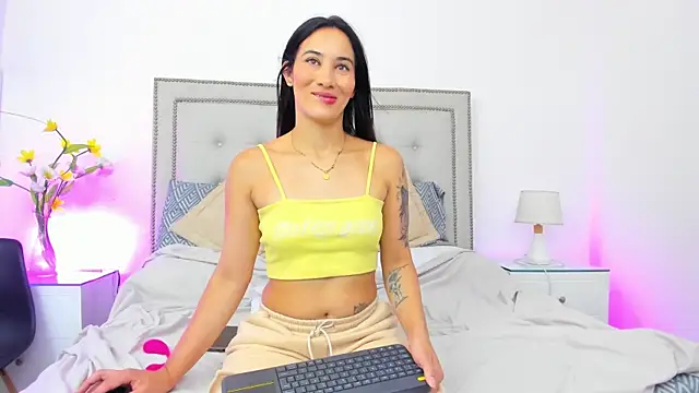 Cataleyalove ADY online show from 05/12/26, 08:26