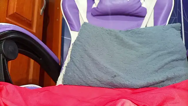 Cataleyalove ADY online show from 10/10/25, 01:17