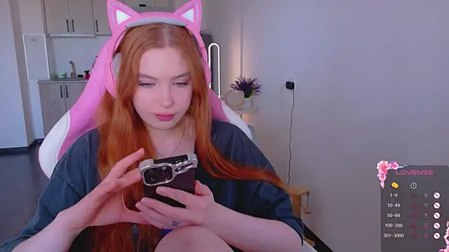 cinnabon girls online show from 04/06/26, 02:18