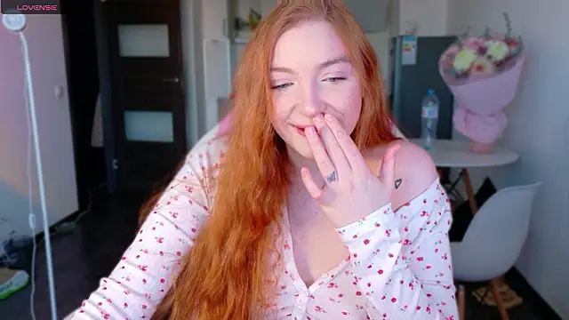 cinnabon girls online show from 03/13/26, 03:17