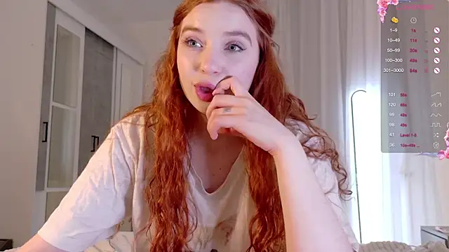 cinnabon girls online show from 09/23/25, 12:01