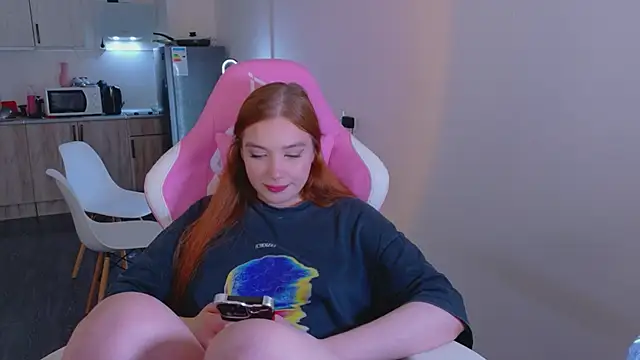 cinnabon girls online show from 04/04/26, 04:24