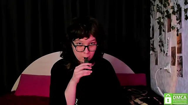 dreamgirllovee online show from 11/10/25, 02:05