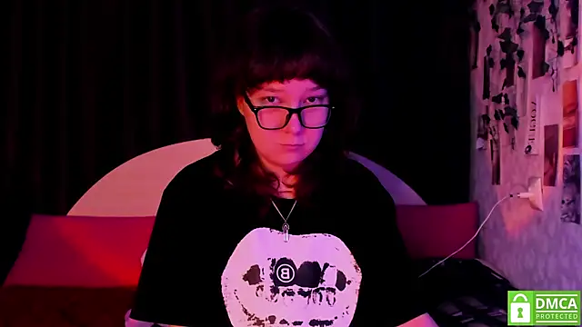 dreamgirllovee online show from 11/04/25, 11:30