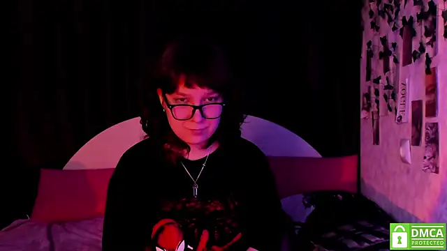 dreamgirllovee online show from 11/23/25, 08:19