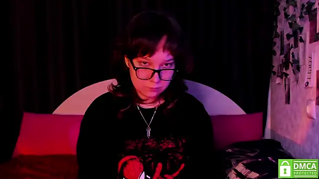 dreamgirllovee online show from 10/22/25, 10:08