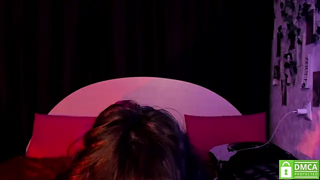 dreamgirllovee online show from 10/24/25, 10:09