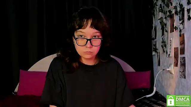 dreamgirllovee online show from 11/08/25, 02:04