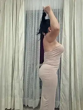 viollett 28 online show from 11/25/25, 11:27