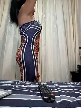 Snapshot of viollett_28 chatting on 01/22/25, 12:27 viollett 28 online show from 01/22/25, 12:27