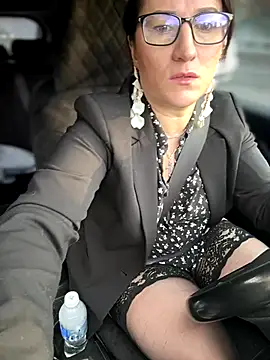 ZhenjaPoledance online show from 11/19/25, 06:24