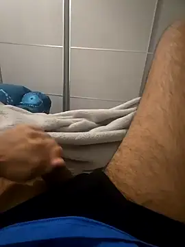 Snapshot of Hardmard chatting on 01/13/25, 01:39 Hardmard online show from 01/13/25, 01:39