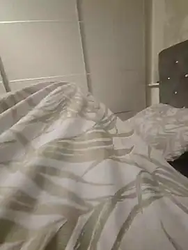 Snapshot of Hardmard chatting on 12/21/24, 06:11 Hardmard online show from 12/21/24, 06:11