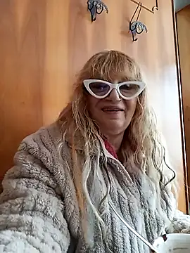 Snapshot of eva2023sexy chatting on 02/24/25, 02:15 eva2023sexy online show from 02/24/25, 02:15