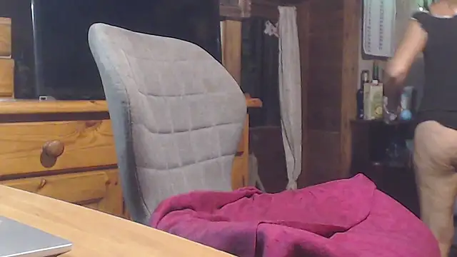 eva2023sexy online show from 12/04/25, 08:52