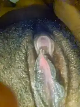 GlitterpuffPastry online show from 12/04/24, 05:32