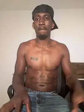 Snapshot of ColdAssXav93 chatting on 02/21/26, 10:39 ColdAssXav93 online show from 02/21/26, 10:39