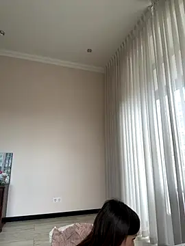 Hott Lolla online show from 10/19/25, 09:12