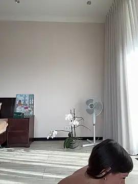 Hott Lolla online show from 09/15/25, 06:47