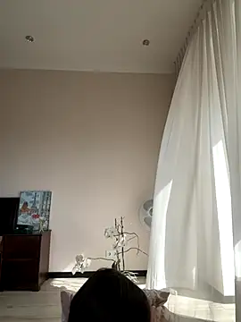 Hott Lolla online show from 09/22/25, 07:47