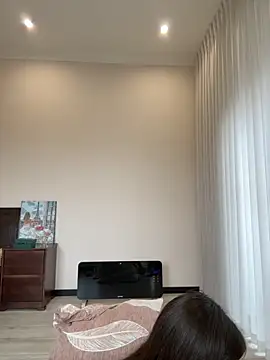 Hott Lolla online show from 10/08/25, 08:38