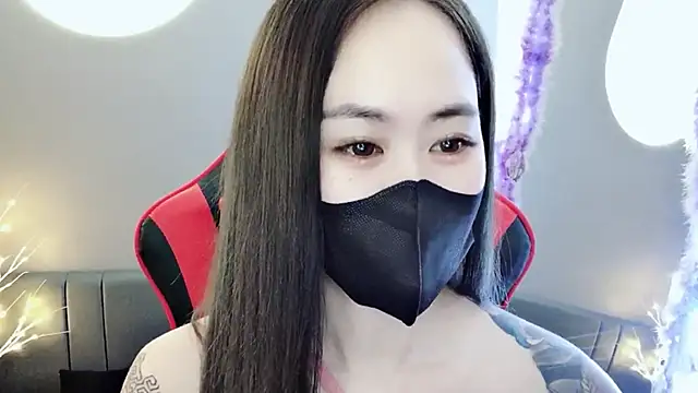 Snapshot of witch-39 chatting on 01/13/25, 04:39 witch-39 online show from 01/13/25, 04:39