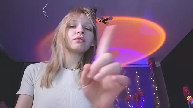 LitaBrom online show from 02/22/26, 09:55