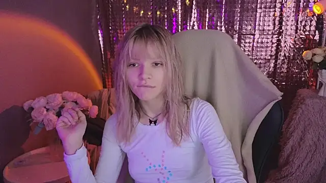 LitaBrom online show from 03/05/26, 10:45