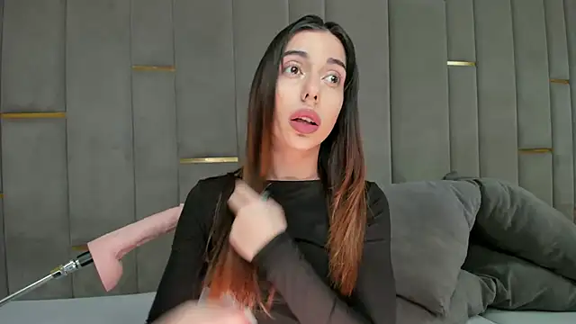 Snapshot of eva_lim chatting on 11/26/25, 03:34 eva lim online show from 11/26/25, 03:34